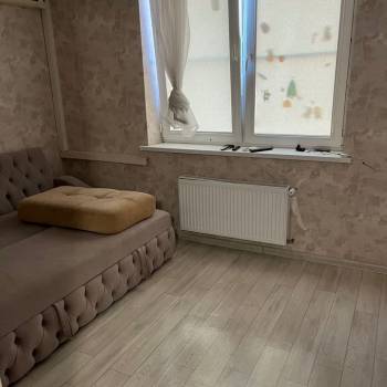 Сдается 1-комнатная квартира, 39 м²