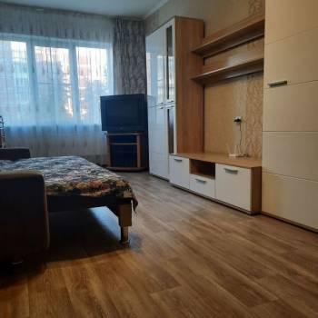Сдается 1-комнатная квартира, 40 м²