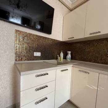 Сдается 1-комнатная квартира, 42 м²