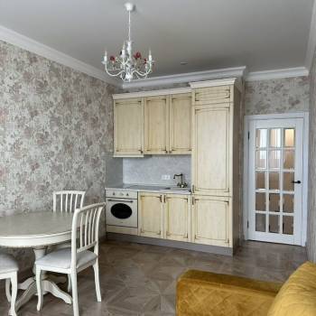 Сдается 1-комнатная квартира, 52 м²