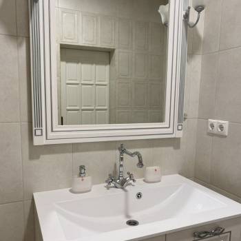 Сдается 1-комнатная квартира, 52 м²