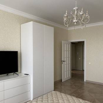 Сдается 1-комнатная квартира, 52 м²