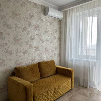 Сдается 1-комнатная квартира, 52 м²