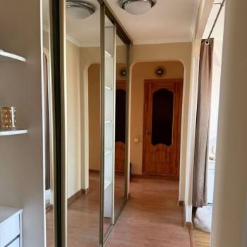 Сдается Многокомнатная квартира, 60 м²