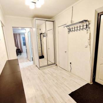 Сдается Многокомнатная квартира, 82 м²