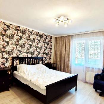 Сдается Многокомнатная квартира, 82 м²