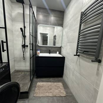 Сдается Многокомнатная квартира, 80 м²