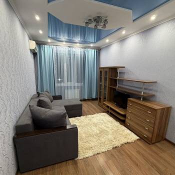 Сдается 1-комнатная квартира, 41 м²