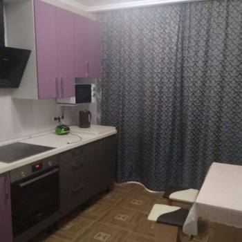 Сдается 1-комнатная квартира, 37 м²