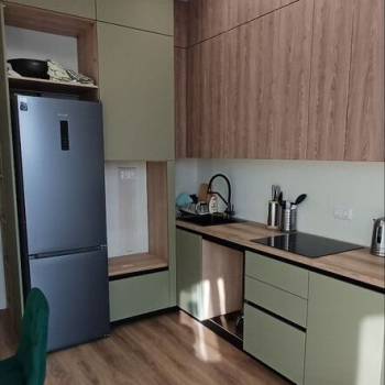 Продается 1-комнатная квартира, 54 м²
