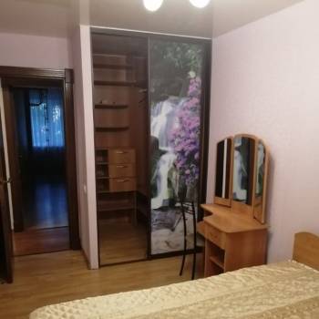 Сдается Многокомнатная квартира, 56 м²