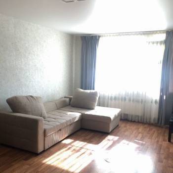 Сдается 1-комнатная квартира, 46 м²