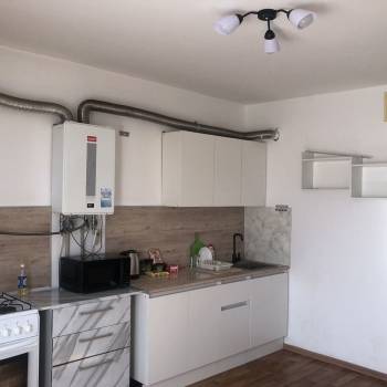 Сдается 1-комнатная квартира, 46 м²