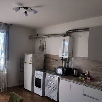 Сдается 1-комнатная квартира, 46 м²