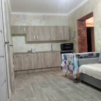 Сдается Многокомнатная квартира, 60 м²