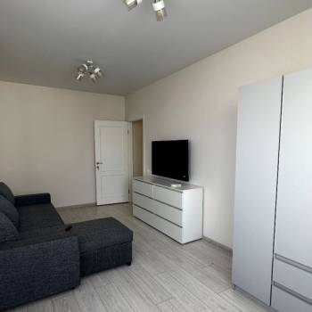 Продается 2-х комнатная квартира, 57,2 м²