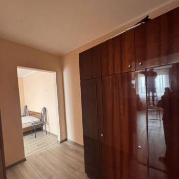 Продается 2-х комнатная квартира, 58 м²