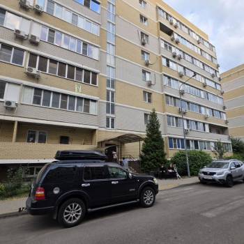 Продается 1-комнатная квартира, 34 м²