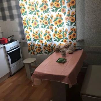 Продается 1-комнатная квартира, 38 м²