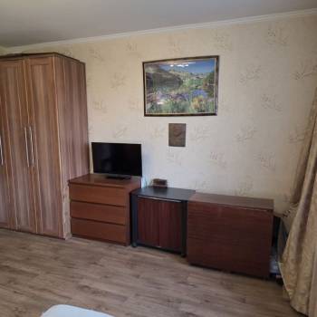 Продается 1-комнатная квартира, 36 м²