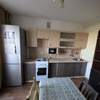 Продается 1-комнатная квартира, 36 м²
