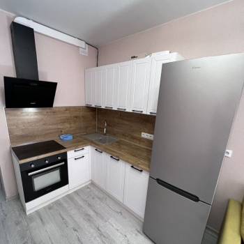 Сдается 1-комнатная квартира, 39,8 м²