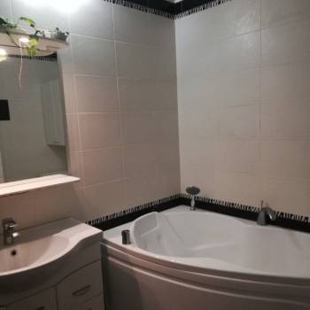 Сдается 2-х комнатная квартира, 60 м²