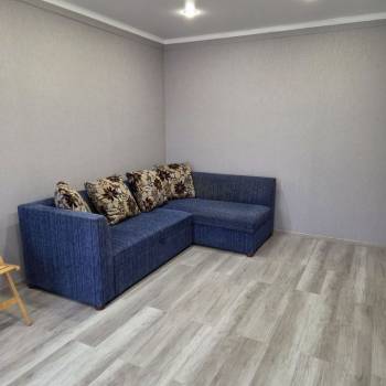 Продается 1-комнатная квартира, 28,4 м²