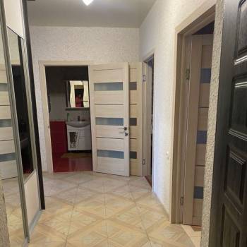 Сдается 2-х комнатная квартира, 72 м²