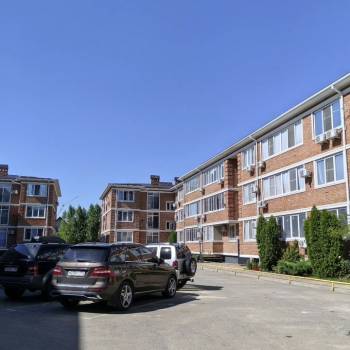 Продается 1-комнатная квартира, 40,6 м²