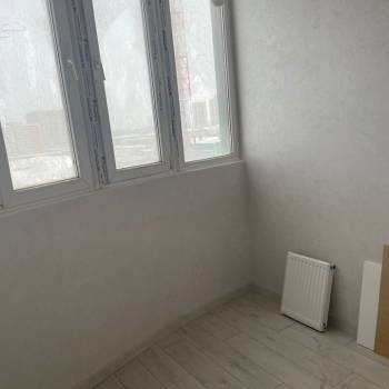 Продается 1-комнатная квартира, 46 м²