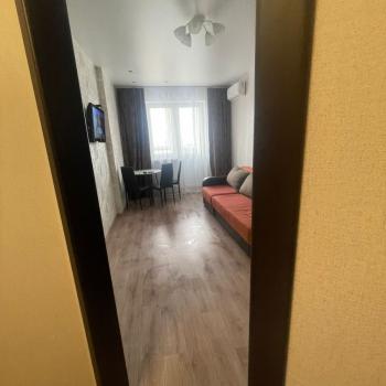 Сдается 1-комнатная квартира, 45 м²