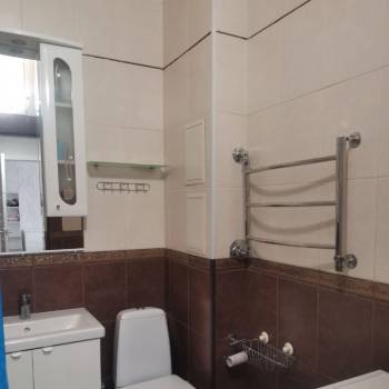 Сдается 1-комнатная квартира, 42 м²
