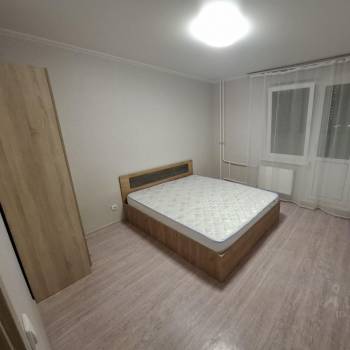Сдается 1-комнатная квартира, 39 м²