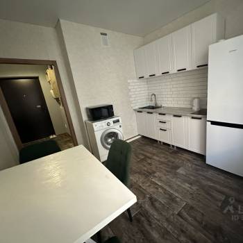 Сдается 1-комнатная квартира, 36 м²