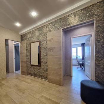 Продается 3-х комнатная квартира, 85 м²