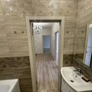 Сдается 2-х комнатная квартира, 64 м²