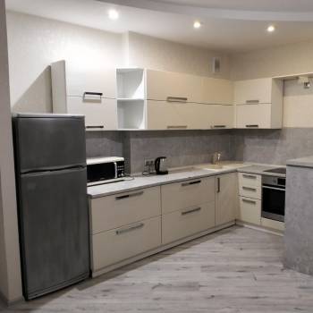 Сдается 1-комнатная квартира, 55 м²