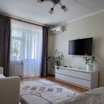 Продается 1-комнатная квартира, 37,5 м²