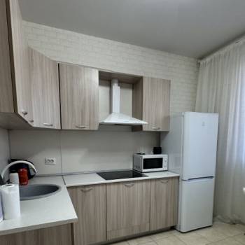 Сдается 1-комнатная квартира, 34 м²