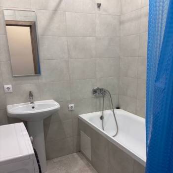Сдается 2-х комнатная квартира, 60 м²