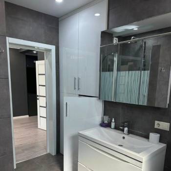 Сдается 2-х комнатная квартира, 72 м²