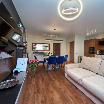 Продается 3-х комнатная квартира, 83,6 м²