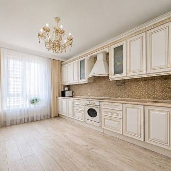 Продается 3-х комнатная квартира, 100 м²