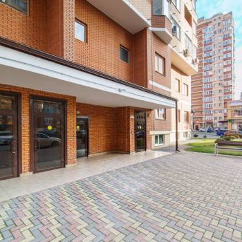 Сдается 1-комнатная квартира, 42,9 м²
