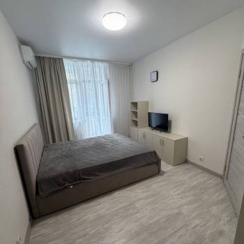 Сдается 1-комнатная квартира, 38 м²