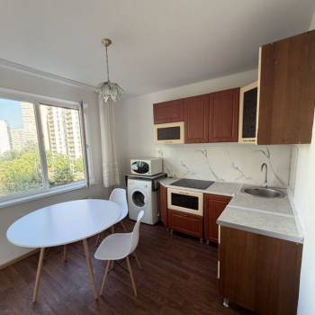 Сдается 1-комнатная квартира, 38,1 м²