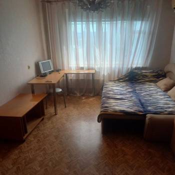 Сдается 1-комнатная квартира, 39 м²