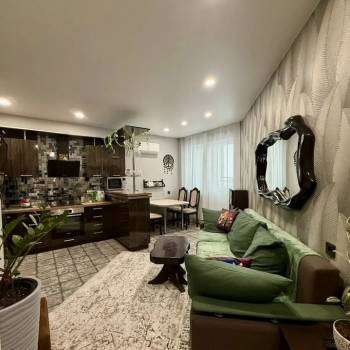 Продается 2-х комнатная квартира, 67 м²