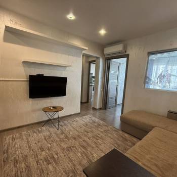 Сдается 2-х комнатная квартира, 40 м²
